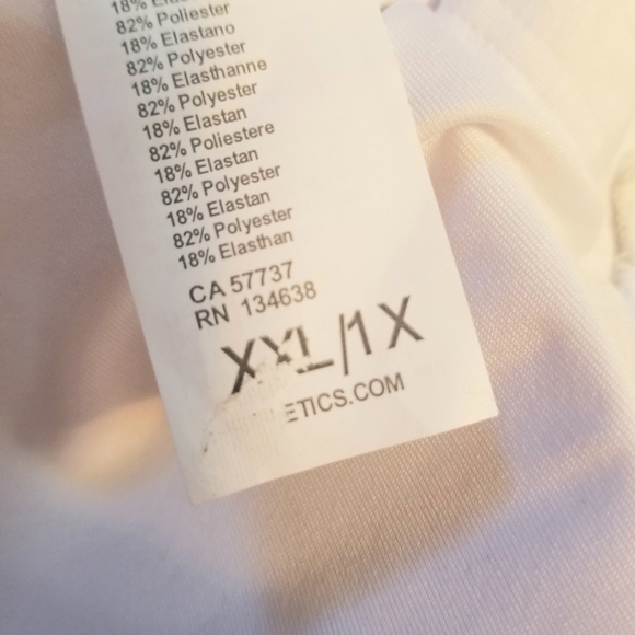 New Fabletics White One Piece Swimsuit 1X - Picture 5 of 7